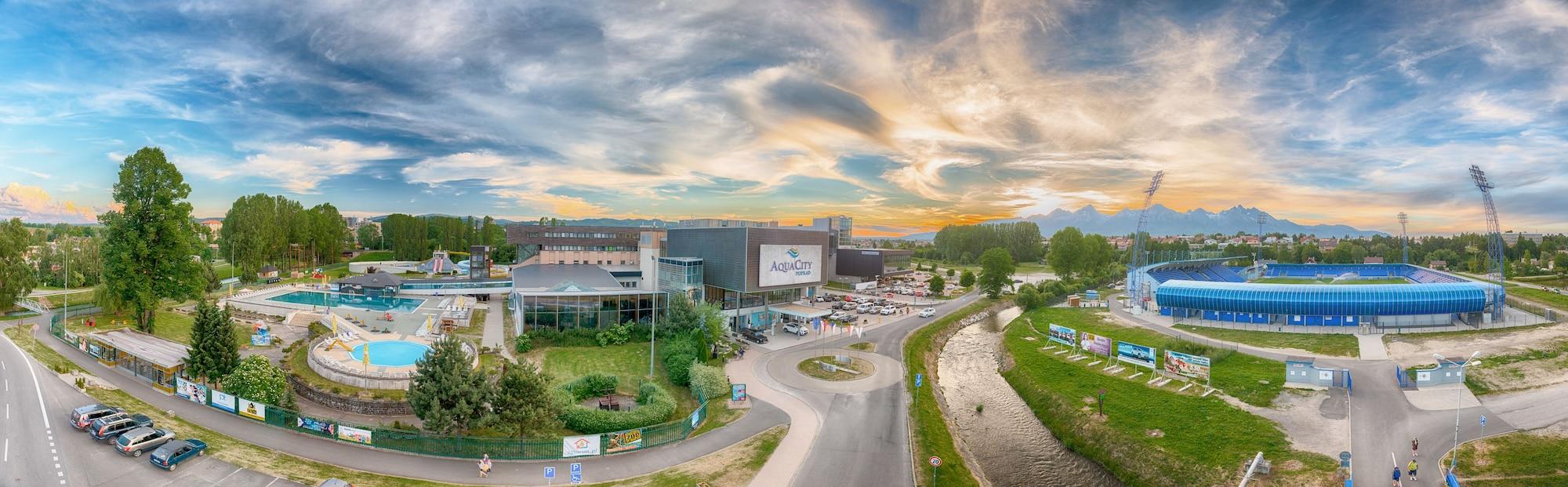 Hotel Aquacity Mountain View Poprad Zewnętrze zdjęcie